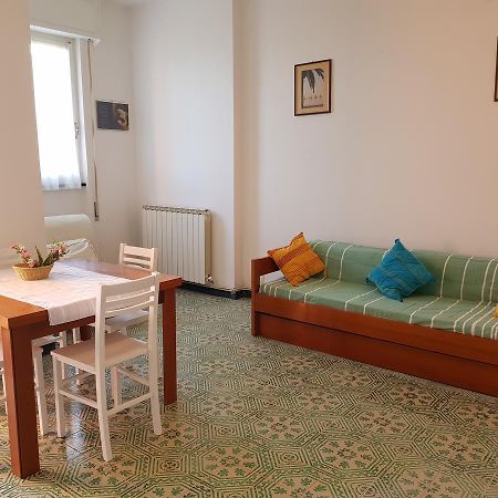 Lorenzo'S Charming Flat Monterosso al Mare Dış mekan fotoğraf